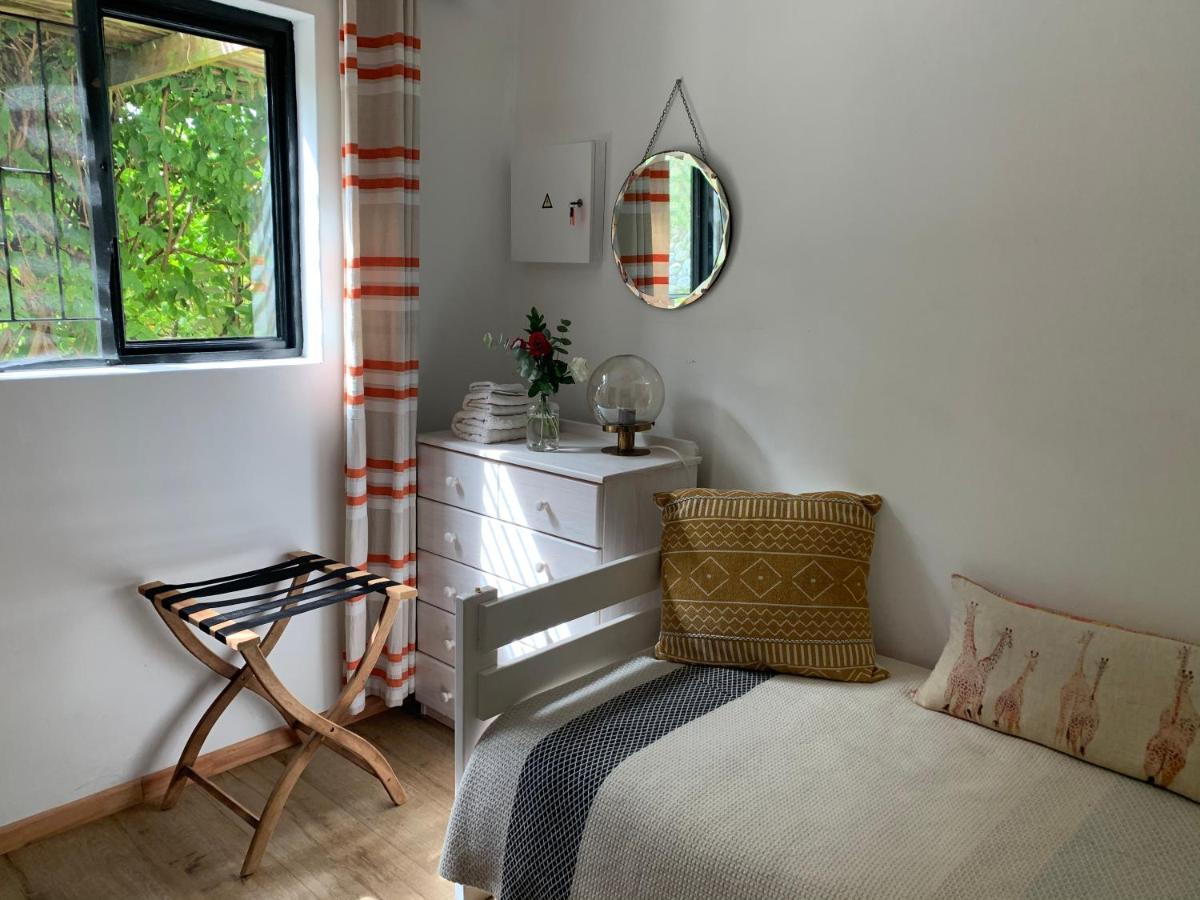 Garden Cottage In Ambiente Guest House Knysna Exterior photo
